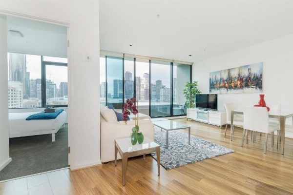 Waterfront Melbourne Apartments image 30